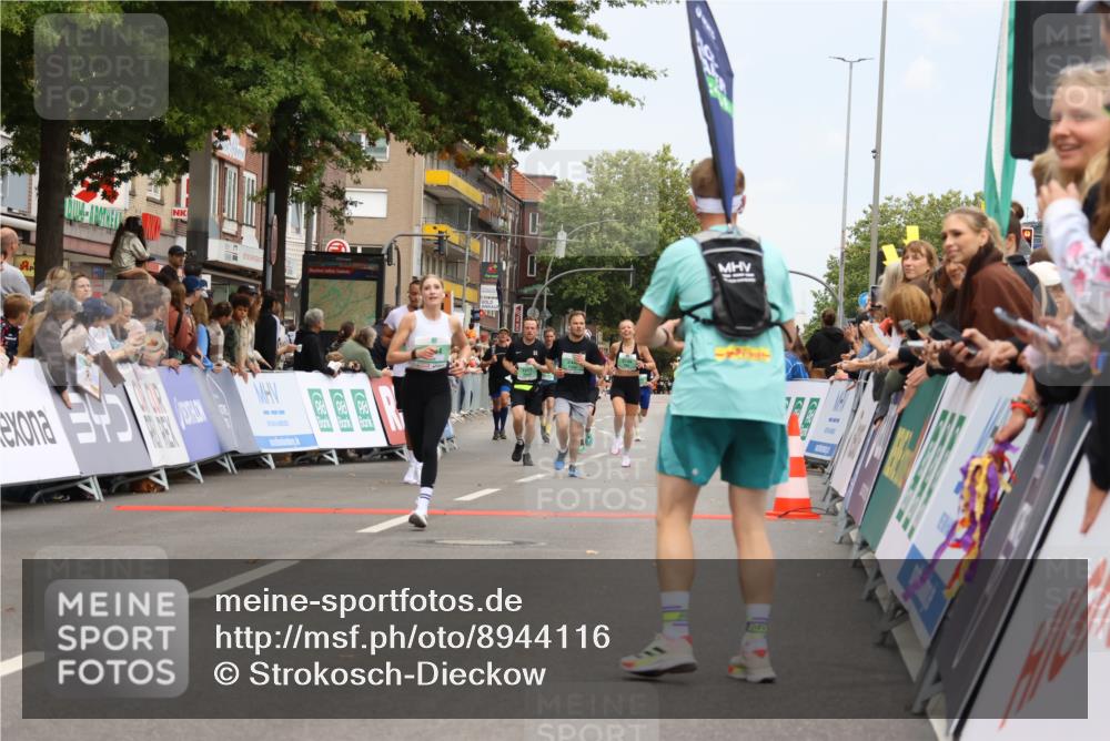 21.09.2025 - PSD Bank Halbmarathon Strokosch-Dieckow http://msf.ph/oto/8944116 21.09.2025 11:43:37 Ziel 1073, 1217, 1336, 1592, 1593, 1736, 2054, 2145, 2192, 2267, 2447, 3188, 3934 meine-sportfotos.de