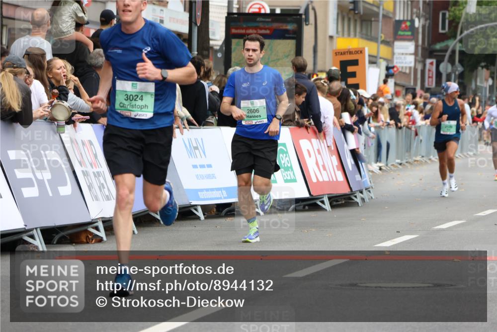21.09.2025 - PSD Bank Halbmarathon Strokosch-Dieckow http://msf.ph/oto/8944132 21.09.2025 11:45:15 Ziel 1123, 1722, 1774, 1958, 2136, 2139, 2501, 2606, 3024 meine-sportfotos.de