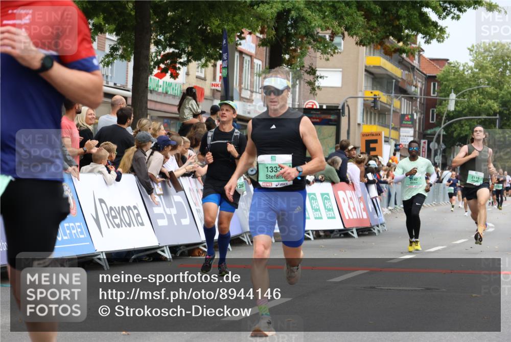 21.09.2025 - PSD Bank Halbmarathon Strokosch-Dieckow http://msf.ph/oto/8944146 21.09.2025 11:43:47 Ziel 1217, 1282, 1333, 1736, 2054, 2119, 2145, 2147, 2192, 2350, 2447, 3918 meine-sportfotos.de
