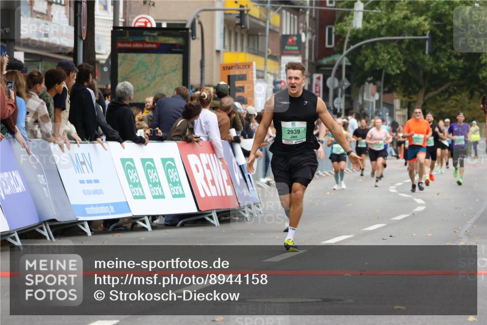 21.09.2025 - PSD Bank Halbmarathon Strokosch-Dieckow http://msf.ph/oto/8944158 21.09.2025 11:45:27 Ziel 1023, 1041, 2139, 2143, 2939 meine-sportfotos.de