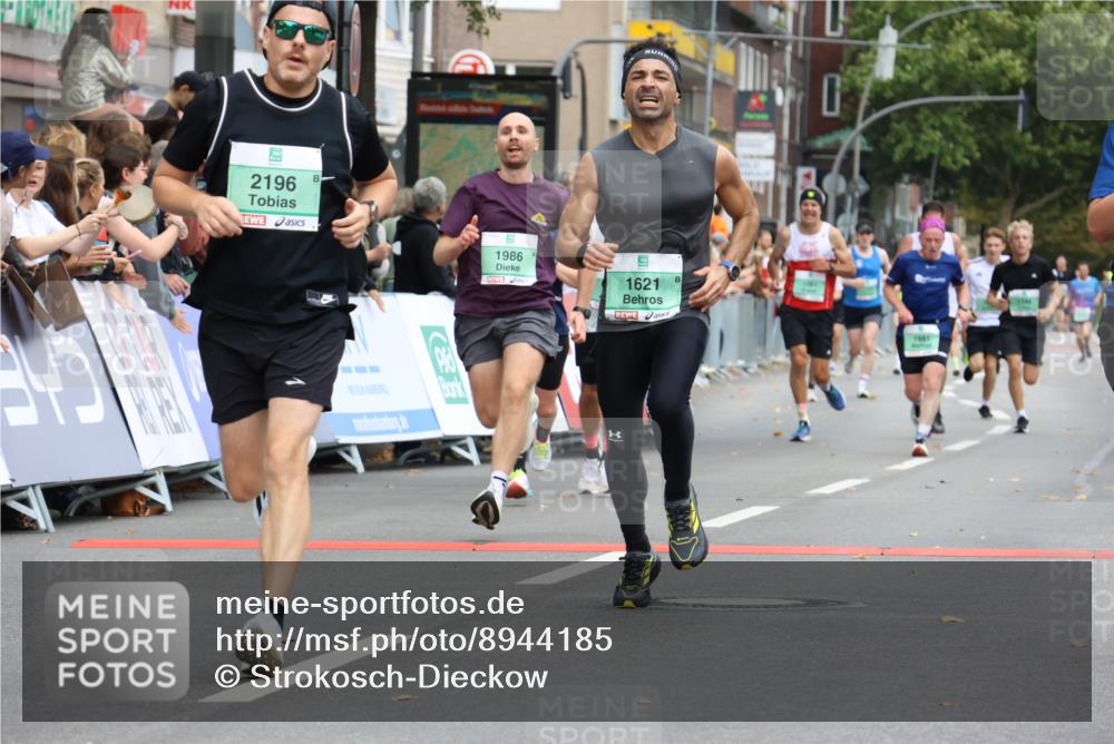 21.09.2025 - PSD Bank Halbmarathon Strokosch-Dieckow http://msf.ph/oto/8944185 21.09.2025 11:44:01 Ziel 1091, 1146, 1621, 1757, 1981, 1986, 2081, 2196, 2294, 2350, 2460 meine-sportfotos.de