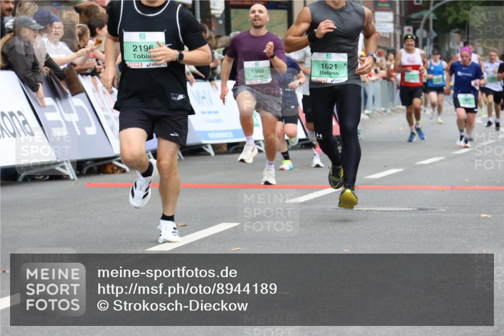 21.09.2025 - PSD Bank Halbmarathon Strokosch-Dieckow http://msf.ph/oto/8944189 21.09.2025 11:44:01 Ziel 1091, 1146, 1621, 1757, 1981, 1986, 2081, 2196, 2294, 2350, 2460 meine-sportfotos.de