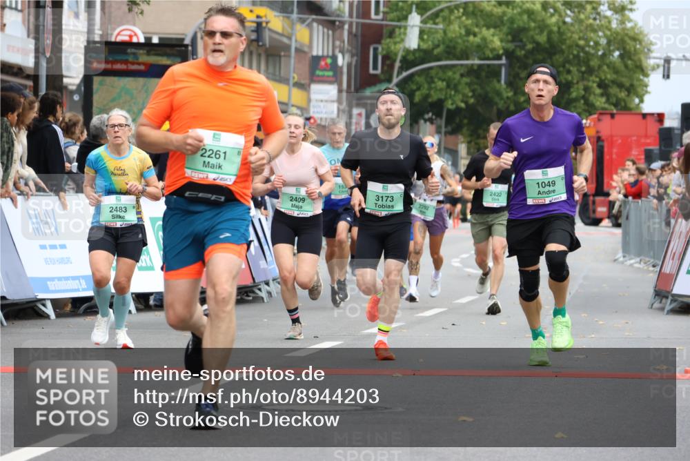 21.09.2025 - PSD Bank Halbmarathon Strokosch-Dieckow http://msf.ph/oto/8944203 21.09.2025 11:45:39 Ziel 1041, 1049, 1534, 2117, 2261, 2292, 2409, 2422, 2483, 2939, 3173 meine-sportfotos.de
