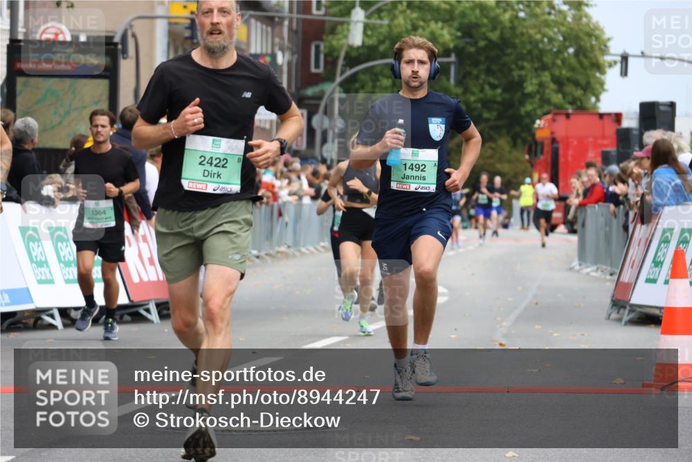 21.09.2025 - PSD Bank Halbmarathon Strokosch-Dieckow http://msf.ph/oto/8944247 21.09.2025 11:45:46 Ziel 1049, 1364, 1534, 2103, 2117, 2261, 2292, 2406, 2409, 2422, 2483, 3173 meine-sportfotos.de