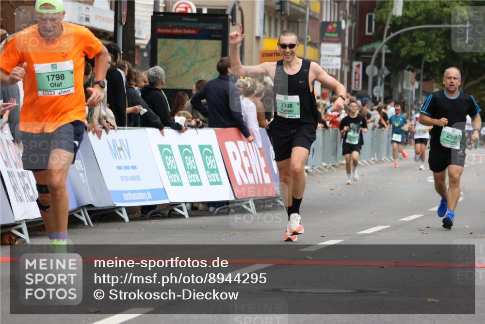 21.09.2025 - PSD Bank Halbmarathon Strokosch-Dieckow http://msf.ph/oto/8944295 21.09.2025 11:44:36 Ziel 1743, 1798, 1839, 2184, 2188, 2303, 2308, 2351 meine-sportfotos.de