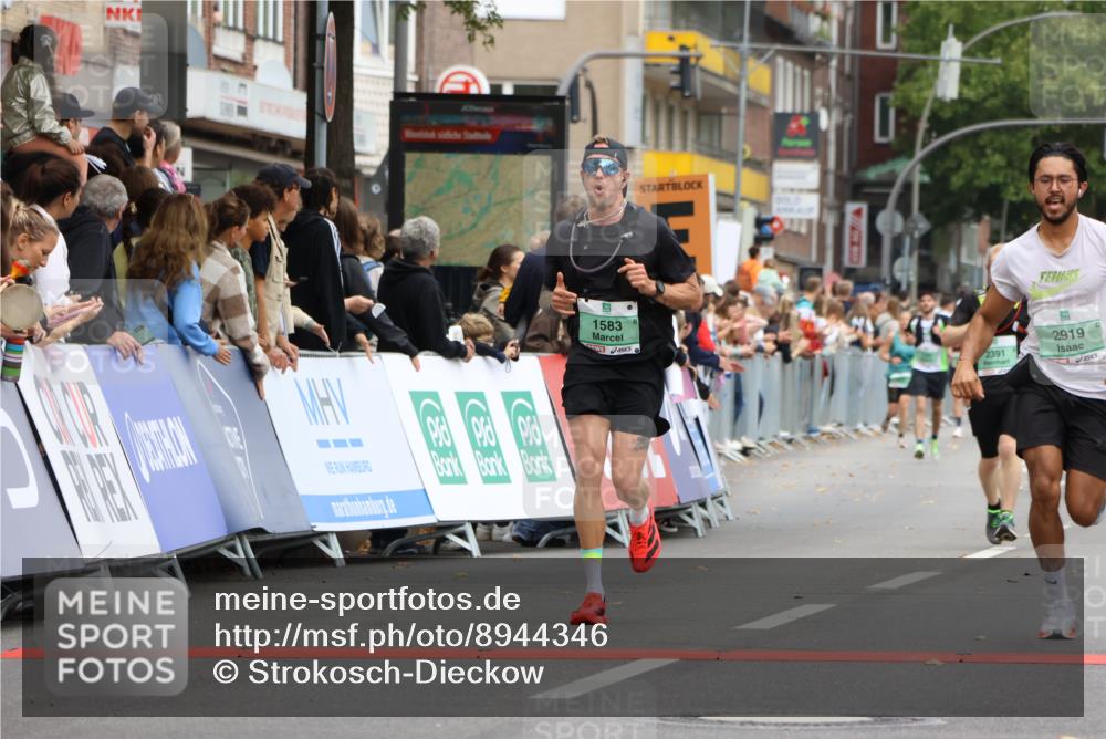 21.09.2025 - PSD Bank Halbmarathon Strokosch-Dieckow http://msf.ph/oto/8944346 21.09.2025 11:46:31 Ziel 1321, 1583, 2391, 2791, 2919 meine-sportfotos.de