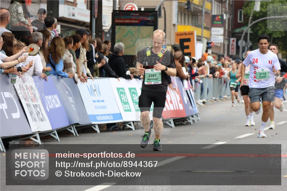 21.09.2025 - PSD Bank Halbmarathon Strokosch-Dieckow http://msf.ph/oto/8944367 21.09.2025 11:46:36 Ziel 1321, 1583, 2112, 2155, 2391, 2657, 2919 meine-sportfotos.de