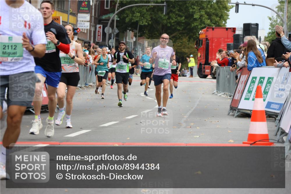 21.09.2025 - PSD Bank Halbmarathon Strokosch-Dieckow http://msf.ph/oto/8944384 21.09.2025 11:46:39 Ziel 1583, 1956, 2112, 2155, 2391, 2657, 2919 meine-sportfotos.de