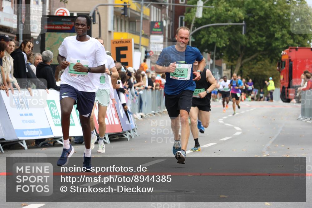 21.09.2025 - PSD Bank Halbmarathon Strokosch-Dieckow http://msf.ph/oto/8944385 21.09.2025 11:45:07 Ziel 1123, 1722, 1774, 1958, 2136, 2171, 2501, 3925 meine-sportfotos.de
