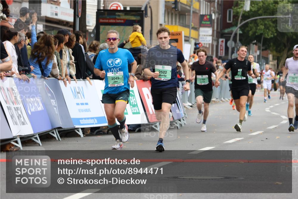21.09.2025 - PSD Bank Halbmarathon Strokosch-Dieckow http://msf.ph/oto/8944471 21.09.2025 11:47:26 Ziel 1164, 1401, 1530, 2049, 2234, 2522, 2971, 3389 meine-sportfotos.de