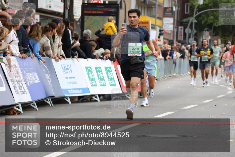21.09.2025 - PSD Bank Halbmarathon Strokosch-Dieckow http://msf.ph/oto/8944525 21.09.2025 11:48:03 Ziel 1067, 1081, 1412, 2230, 2233, 3926, 4054 meine-sportfotos.de