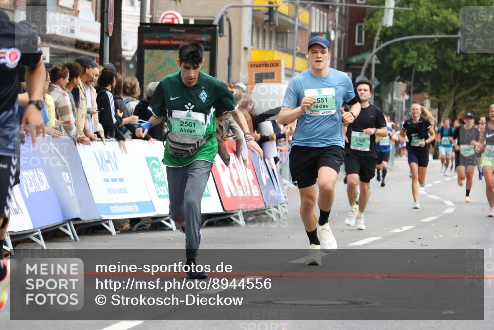 21.09.2025 - PSD Bank Halbmarathon Strokosch-Dieckow http://msf.ph/oto/8944556 21.09.2025 11:48:28 Ziel 1234, 1719, 1942, 2182, 2551, 2561, 3288 meine-sportfotos.de