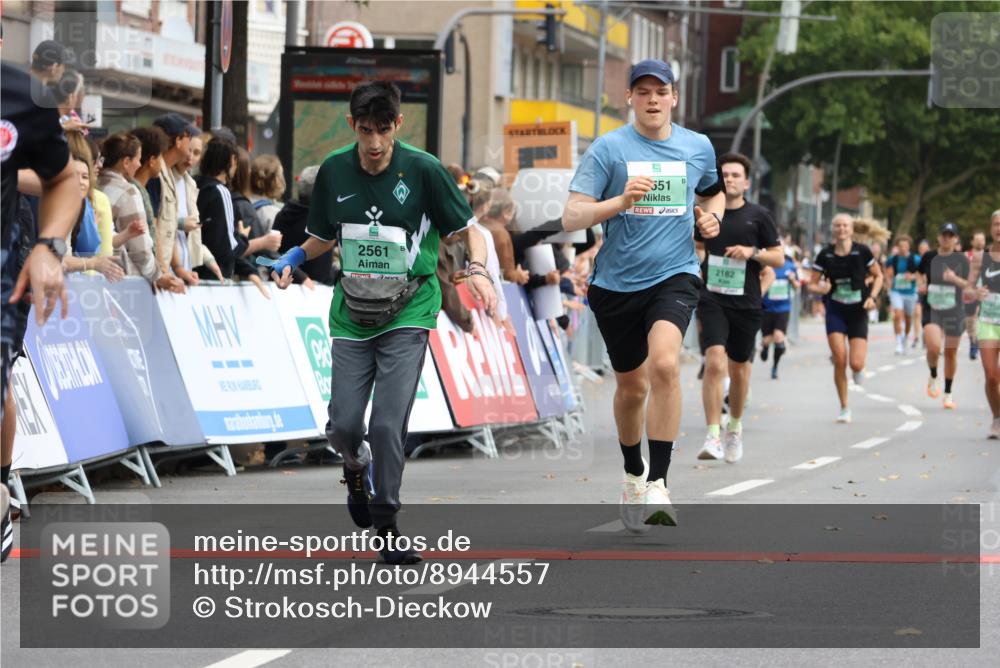 21.09.2025 - PSD Bank Halbmarathon Strokosch-Dieckow http://msf.ph/oto/8944557 21.09.2025 11:48:28 Ziel 1234, 1719, 1942, 2182, 2551, 2561, 3288 meine-sportfotos.de