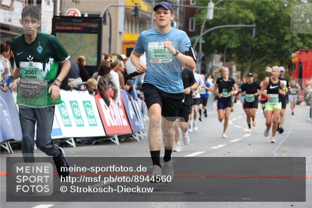 21.09.2025 - PSD Bank Halbmarathon Strokosch-Dieckow http://msf.ph/oto/8944560 21.09.2025 11:48:29 Ziel 1234, 1719, 1942, 2182, 2260, 2551, 2561, 3288 meine-sportfotos.de
