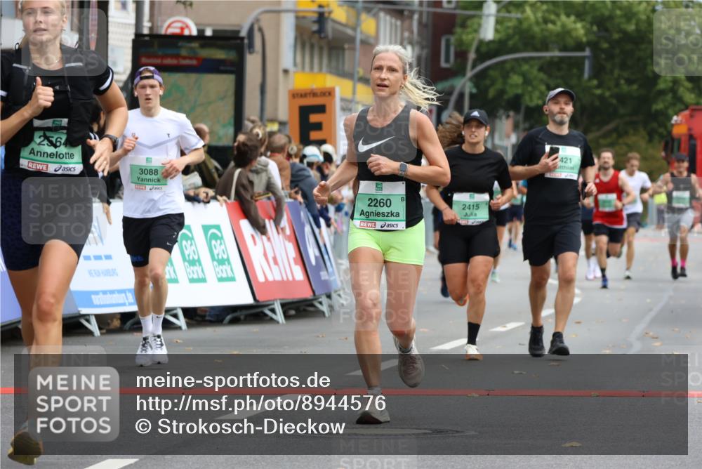 21.09.2025 - PSD Bank Halbmarathon Strokosch-Dieckow http://msf.ph/oto/8944576 21.09.2025 11:48:36 Ziel 1234, 1719, 1987, 2182, 2260, 2415, 2421, 2551, 2561, 2564, 3088, 3288 meine-sportfotos.de
