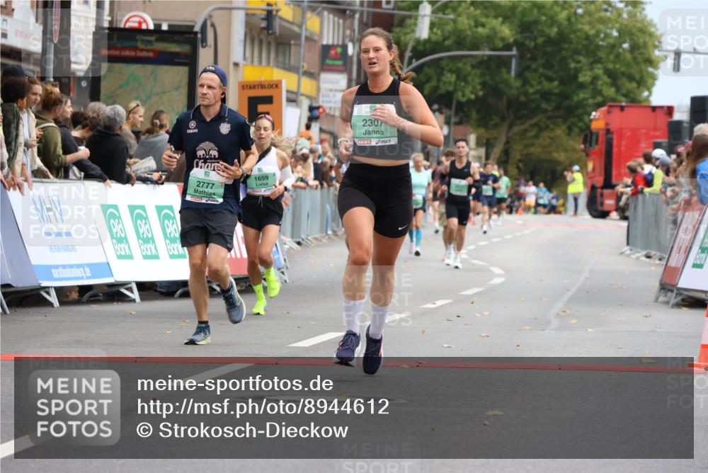 21.09.2025 - PSD Bank Halbmarathon Strokosch-Dieckow http://msf.ph/oto/8944612 21.09.2025 11:48:53 Ziel 1129, 1271, 1659, 1983, 2004, 2053, 2106, 2214, 2307, 2335, 2419, 2438, 2445, 2777 meine-sportfotos.de