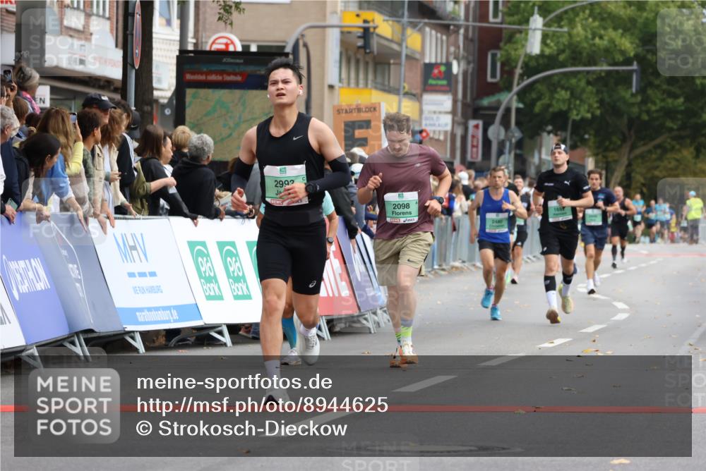 21.09.2025 - PSD Bank Halbmarathon Strokosch-Dieckow http://msf.ph/oto/8944625 21.09.2025 11:49:03 Ziel 1195, 1659, 1692, 2098, 2251, 2307, 2480, 2777, 2993 meine-sportfotos.de