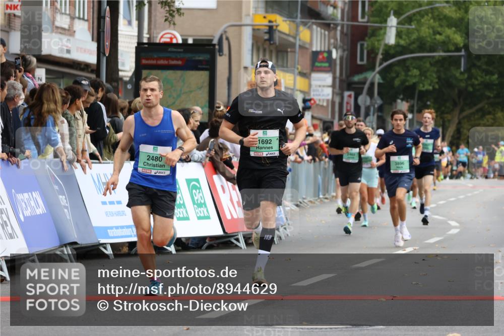 21.09.2025 - PSD Bank Halbmarathon Strokosch-Dieckow http://msf.ph/oto/8944629 21.09.2025 11:49:08 Ziel 1195, 1692, 2098, 2251, 2480, 2993, 3896 meine-sportfotos.de