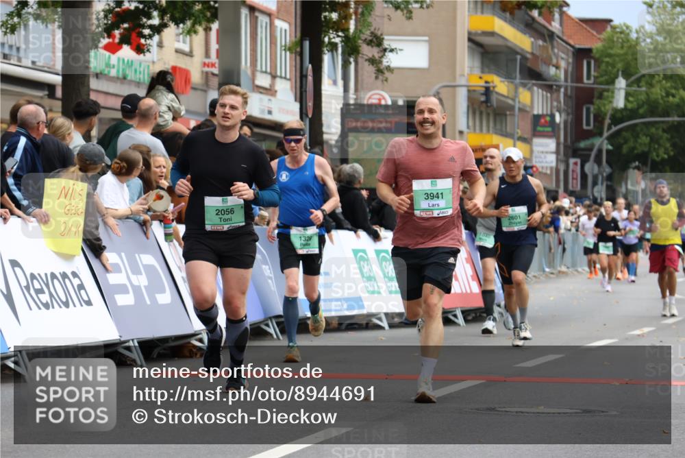 21.09.2025 - PSD Bank Halbmarathon Strokosch-Dieckow http://msf.ph/oto/8944691 21.09.2025 11:49:56 Ziel 1010, 1040, 1221, 1328, 2056, 2257, 2601, 2677, 3086, 3665, 3941 meine-sportfotos.de