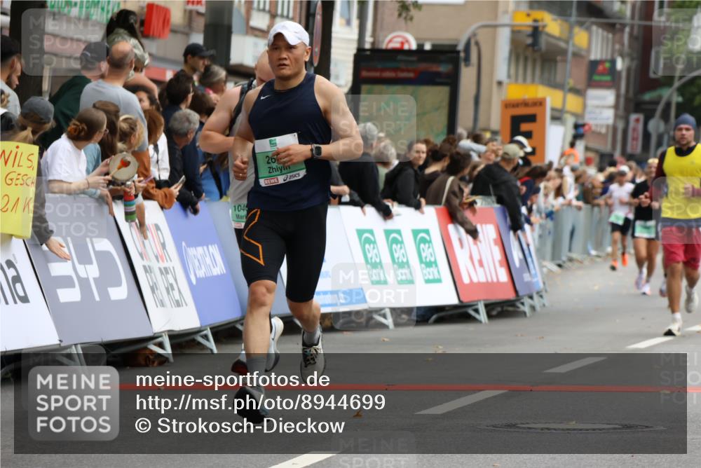 21.09.2025 - PSD Bank Halbmarathon Strokosch-Dieckow http://msf.ph/oto/8944699 21.09.2025 11:49:59 Ziel 1010, 1040, 1221, 1328, 2056, 2257, 2601, 2677, 3086, 3665, 3941, 4002 meine-sportfotos.de