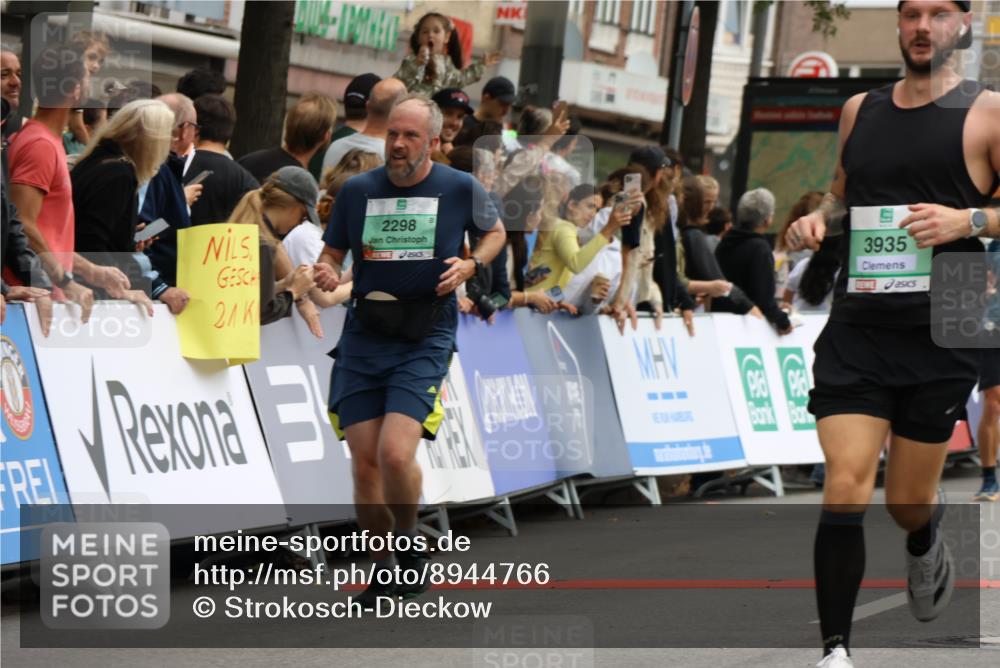 21.09.2025 - PSD Bank Halbmarathon Strokosch-Dieckow http://msf.ph/oto/8944766 21.09.2025 11:50:45 Ziel 2172, 2177, 2298, 2559, 2620, 2750, 2934, 3935 meine-sportfotos.de