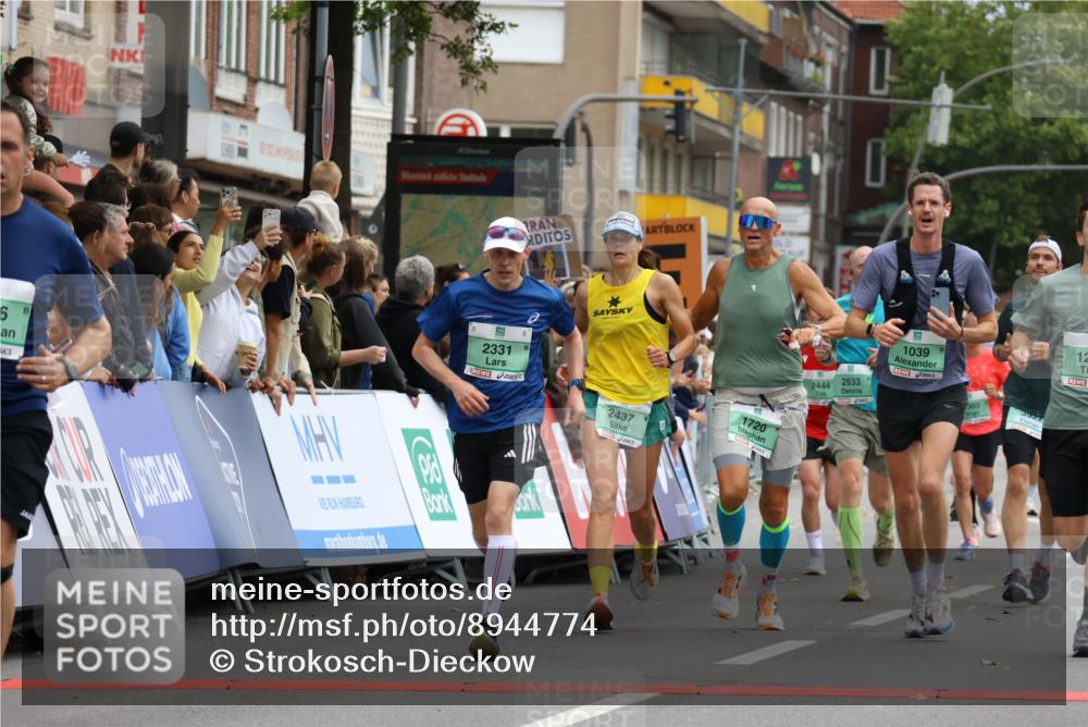 21.09.2025 - PSD Bank Halbmarathon Strokosch-Dieckow http://msf.ph/oto/8944774 21.09.2025 11:50:55 Ziel 1039, 1226, 1720, 2177, 2256, 2298, 2331, 2437, 2444, 2559, 2620, 2633, 3649, 3927 meine-sportfotos.de