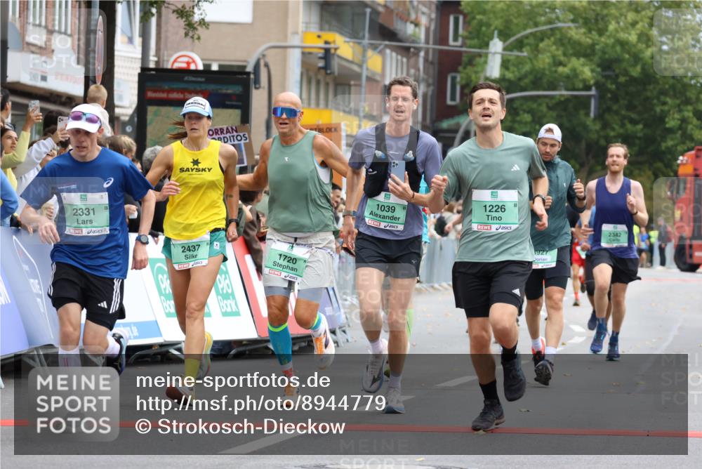 21.09.2025 - PSD Bank Halbmarathon Strokosch-Dieckow http://msf.ph/oto/8944779 21.09.2025 11:50:56 Ziel 1003, 1039, 1226, 1720, 2177, 2256, 2331, 2342, 2437, 2444, 2559, 2620, 2633, 3649, 3927 meine-sportfotos.de