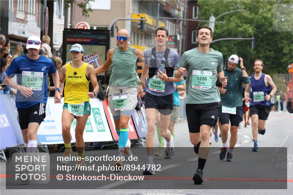 21.09.2025 - PSD Bank Halbmarathon Strokosch-Dieckow http://msf.ph/oto/8944782 21.09.2025 11:50:57 Ziel 1003, 1039, 1226, 1720, 2177, 2256, 2331, 2342, 2437, 2444, 2559, 2620, 2633, 3649, 3927 meine-sportfotos.de