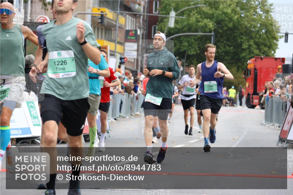 21.09.2025 - PSD Bank Halbmarathon Strokosch-Dieckow http://msf.ph/oto/8944783 21.09.2025 11:50:58 Ziel 1003, 1039, 1226, 1720, 2177, 2256, 2331, 2342, 2437, 2444, 2559, 2620, 2633, 3529, 3649, 3927 meine-sportfotos.de