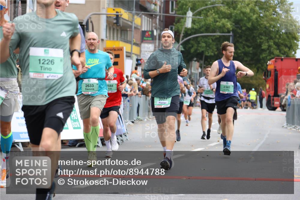 21.09.2025 - PSD Bank Halbmarathon Strokosch-Dieckow http://msf.ph/oto/8944788 21.09.2025 11:50:58 Ziel 1003, 1039, 1226, 1720, 2177, 2256, 2331, 2342, 2437, 2444, 2559, 2620, 2633, 3529, 3649, 3927 meine-sportfotos.de
