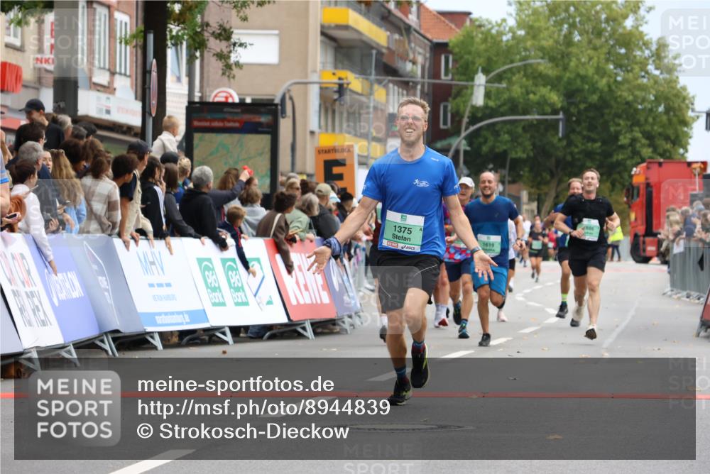 21.09.2025 - PSD Bank Halbmarathon Strokosch-Dieckow http://msf.ph/oto/8944839 21.09.2025 11:51:38 Ziel 1150, 1375, 1581, 1619, 2163, 2476, 2638, 2886, 2988 meine-sportfotos.de