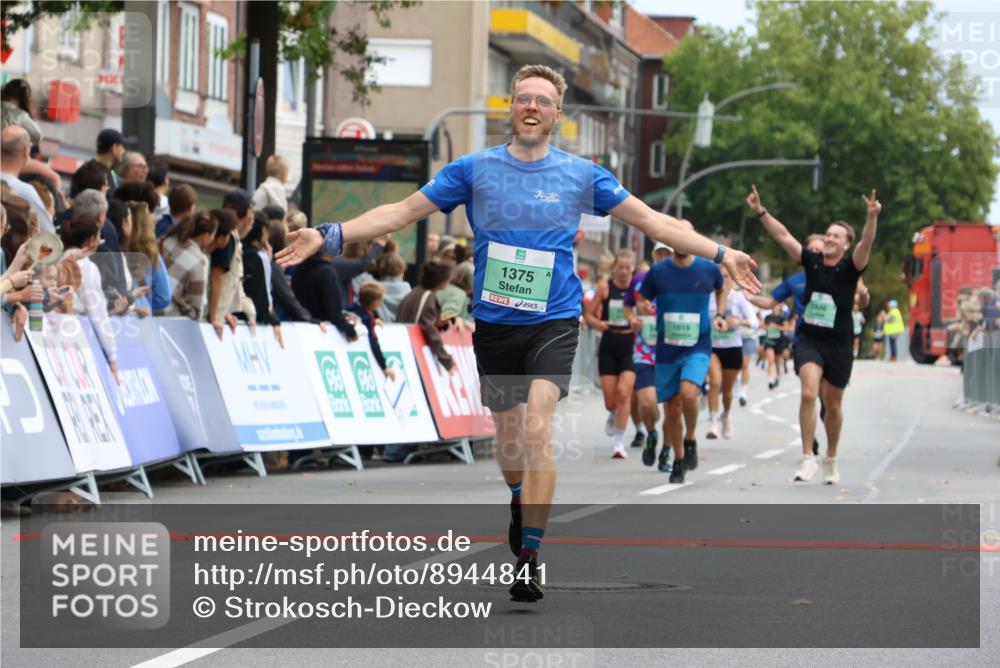 21.09.2025 - PSD Bank Halbmarathon Strokosch-Dieckow http://msf.ph/oto/8944841 21.09.2025 11:51:39 Ziel 1150, 1375, 1581, 1619, 2163, 2169, 2382, 2476, 2638, 2886, 2988 meine-sportfotos.de