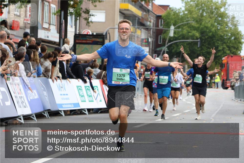 21.09.2025 - PSD Bank Halbmarathon Strokosch-Dieckow http://msf.ph/oto/8944844 21.09.2025 11:51:39 Ziel 1150, 1375, 1581, 1619, 2163, 2169, 2382, 2476, 2638, 2886, 2988 meine-sportfotos.de