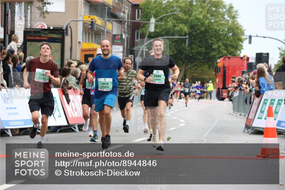 21.09.2025 - PSD Bank Halbmarathon Strokosch-Dieckow http://msf.ph/oto/8944846 21.09.2025 11:51:41 Ziel 1150, 1375, 1581, 1619, 2163, 2169, 2382, 2476, 2539, 2638, 2886, 2988 meine-sportfotos.de