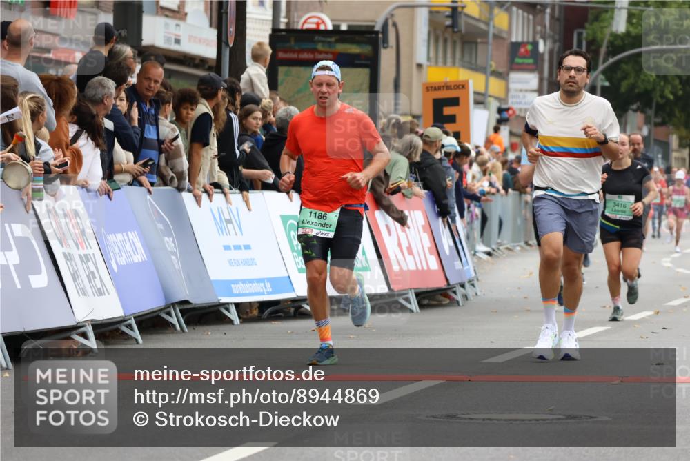 21.09.2025 - PSD Bank Halbmarathon Strokosch-Dieckow http://msf.ph/oto/8944869 21.09.2025 11:51:54 Ziel 1186, 1478, 2066, 2169, 2382, 2539, 3416, 4004 meine-sportfotos.de
