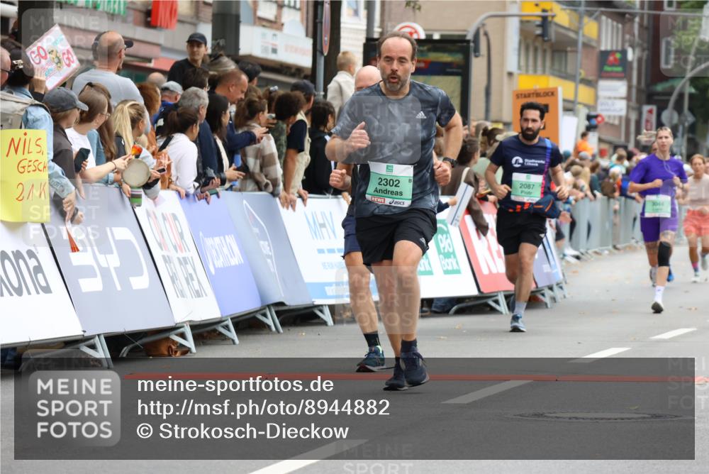 21.09.2025 - PSD Bank Halbmarathon Strokosch-Dieckow http://msf.ph/oto/8944882 21.09.2025 11:52:02 Ziel 1186, 2066, 2087, 2239, 2302, 3044, 3416, 4004 meine-sportfotos.de