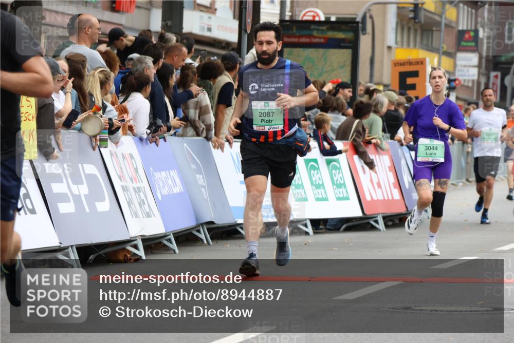 21.09.2025 - PSD Bank Halbmarathon Strokosch-Dieckow http://msf.ph/oto/8944887 21.09.2025 11:52:05 Ziel 1186, 1508, 2066, 2087, 2239, 2302, 2844, 2917, 3044, 3141, 3416, 4004 meine-sportfotos.de