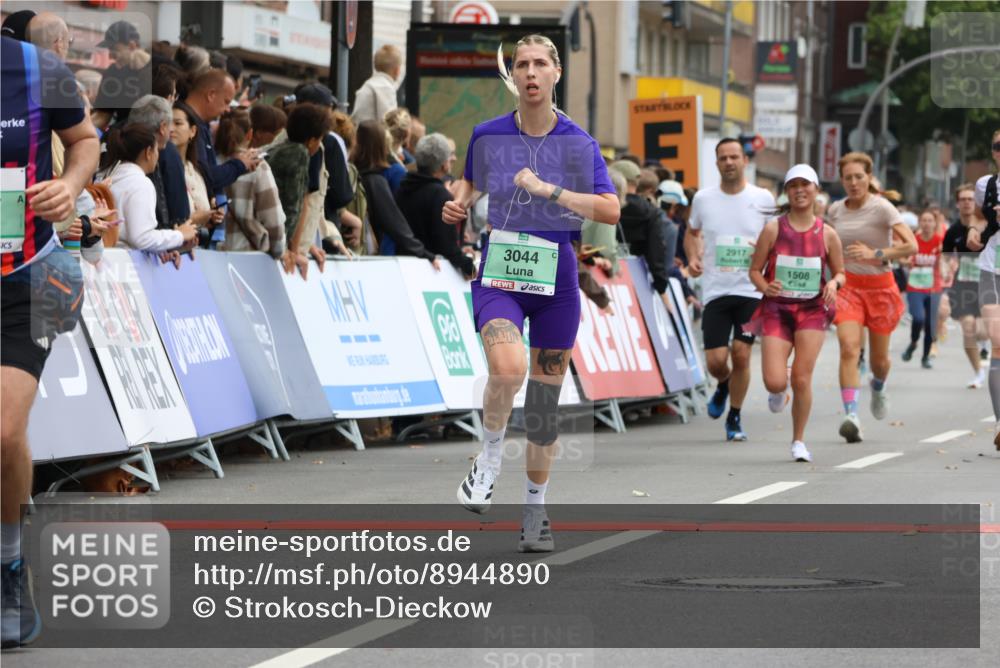 21.09.2025 - PSD Bank Halbmarathon Strokosch-Dieckow http://msf.ph/oto/8944890 21.09.2025 11:52:07 Ziel 1508, 2066, 2087, 2239, 2302, 2554, 2844, 2917, 3044, 3141, 3416 meine-sportfotos.de