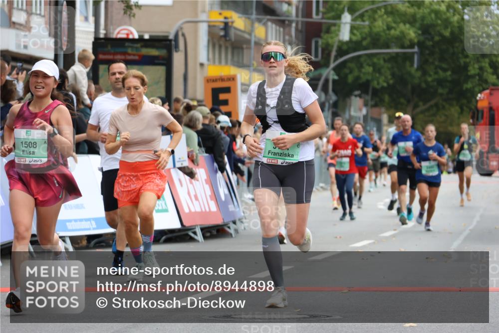 21.09.2025 - PSD Bank Halbmarathon Strokosch-Dieckow http://msf.ph/oto/8944898 21.09.2025 11:52:10 Ziel 1508, 2087, 2239, 2302, 2492, 2512, 2554, 2844, 2917, 3044, 3141 meine-sportfotos.de