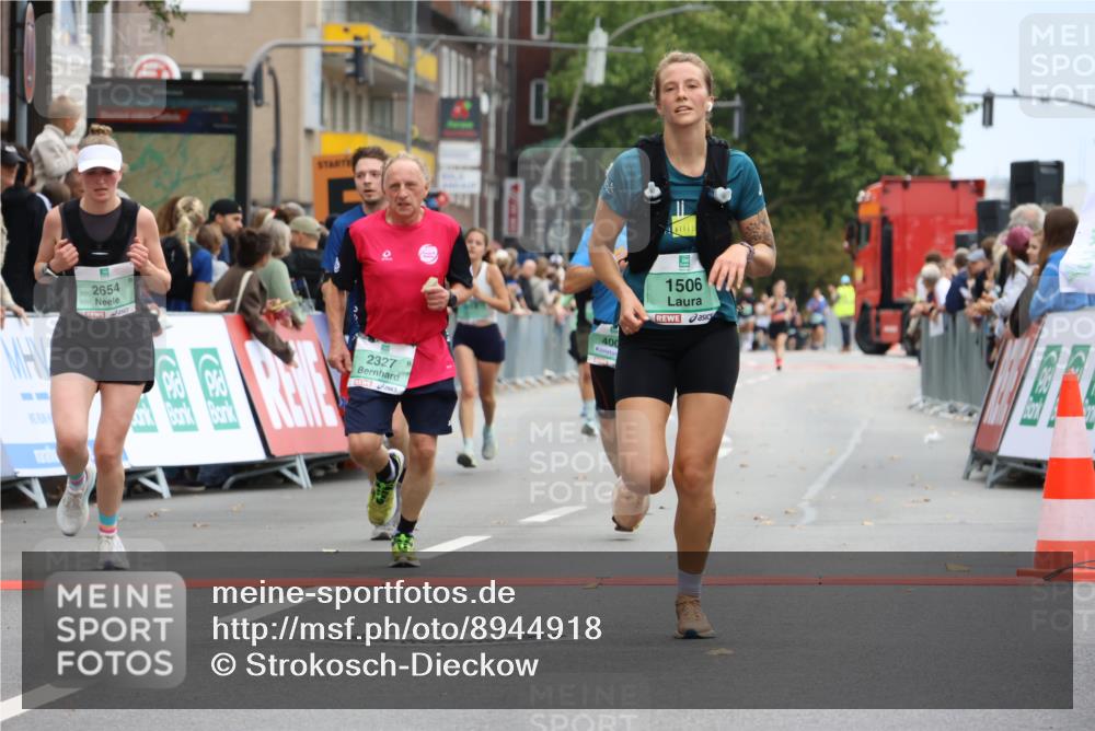 21.09.2025 - PSD Bank Halbmarathon Strokosch-Dieckow http://msf.ph/oto/8944918 21.09.2025 11:52:22 Ziel 1506, 1600, 2237, 2327, 2356, 2375, 2492, 2512, 2554, 2654, 2835, 4001, 4053 meine-sportfotos.de