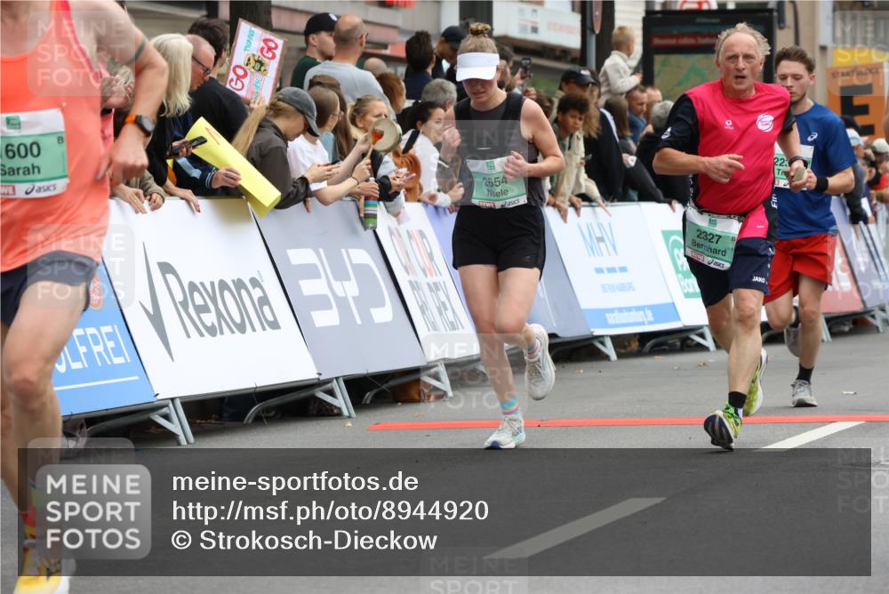 21.09.2025 - PSD Bank Halbmarathon Strokosch-Dieckow http://msf.ph/oto/8944920 21.09.2025 11:52:23 Ziel 1506, 1600, 2237, 2327, 2356, 2375, 2492, 2512, 2554, 2654, 2835, 4001, 4053 meine-sportfotos.de