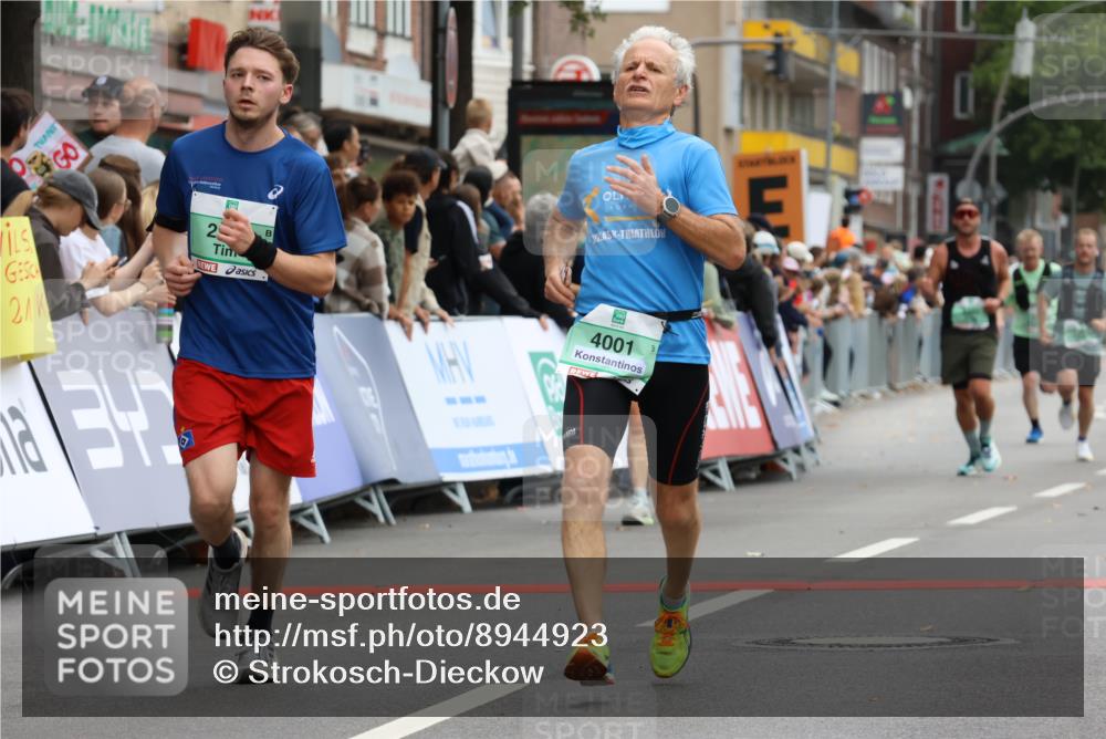 21.09.2025 - PSD Bank Halbmarathon Strokosch-Dieckow http://msf.ph/oto/8944923 21.09.2025 11:52:25 Ziel 1506, 1600, 2237, 2327, 2356, 2375, 2392, 2492, 2512, 2654, 2835, 2984, 4001, 4053 meine-sportfotos.de