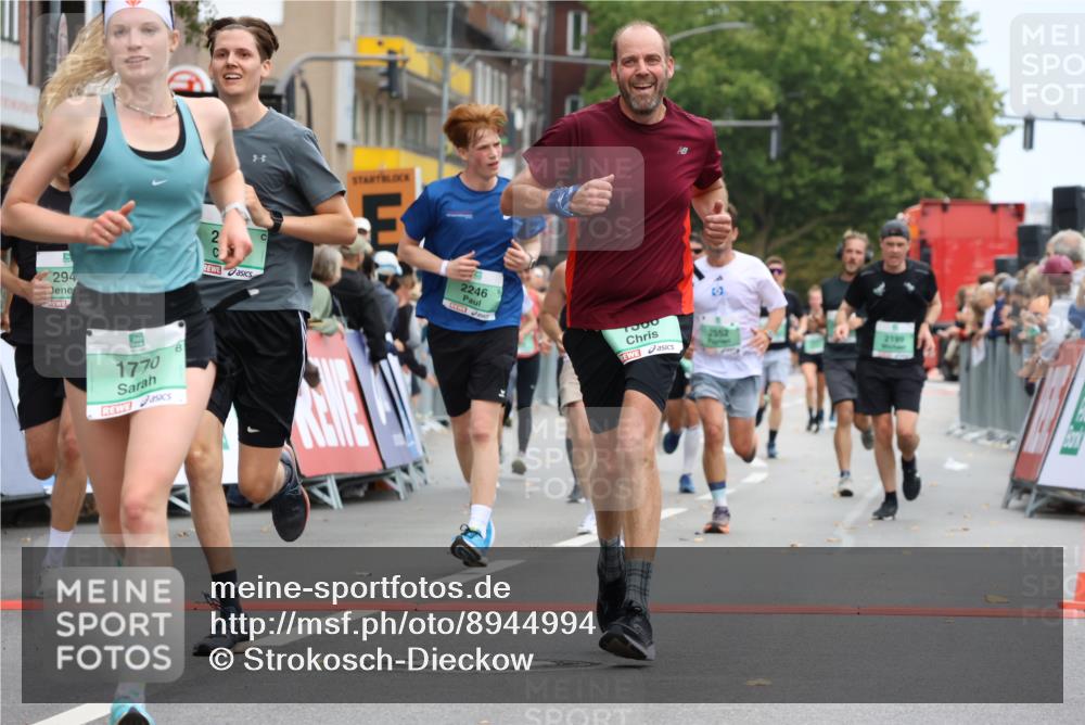 21.09.2025 - PSD Bank Halbmarathon Strokosch-Dieckow http://msf.ph/oto/8944994 21.09.2025 11:53:26 Ziel 1079, 1254, 1366, 1724, 1770, 2199, 2246, 2309, 2552, 2588, 2625, 2804, 2871, 2876, 2947, 3919, 4050 meine-sportfotos.de