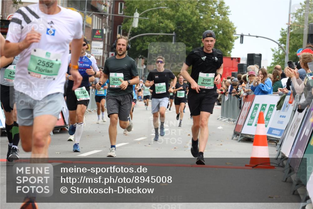 21.09.2025 - PSD Bank Halbmarathon Strokosch-Dieckow http://msf.ph/oto/8945008 21.09.2025 11:53:31 Ziel 1254, 1366, 1724, 1770, 2199, 2246, 2309, 2401, 2537, 2552, 2625, 2687, 2804, 2876, 2947, 3901 meine-sportfotos.de
