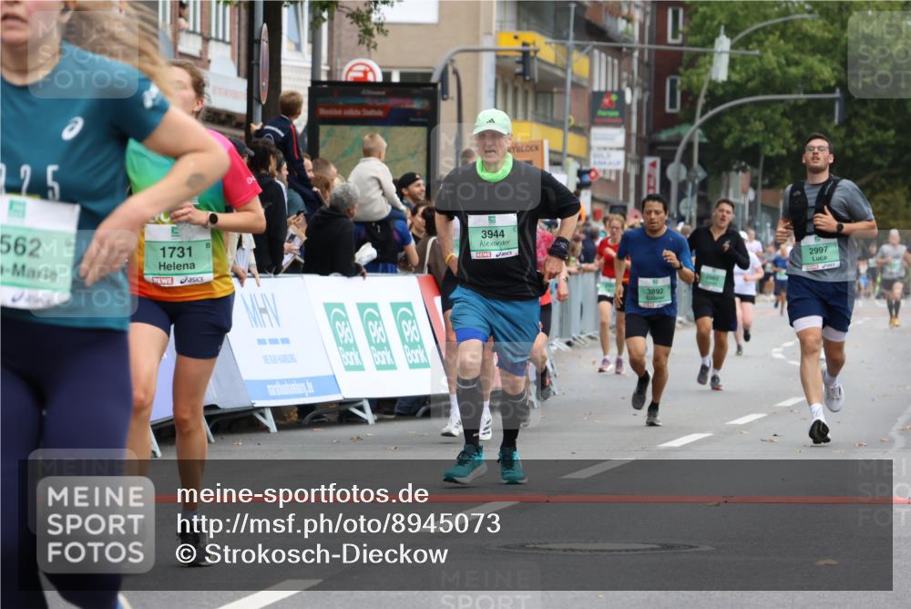 21.09.2025 - PSD Bank Halbmarathon Strokosch-Dieckow http://msf.ph/oto/8945073 21.09.2025 11:54:25 Ziel 1731, 2318, 2320, 2408, 2562, 2583, 2770, 2997, 3892, 3944 meine-sportfotos.de