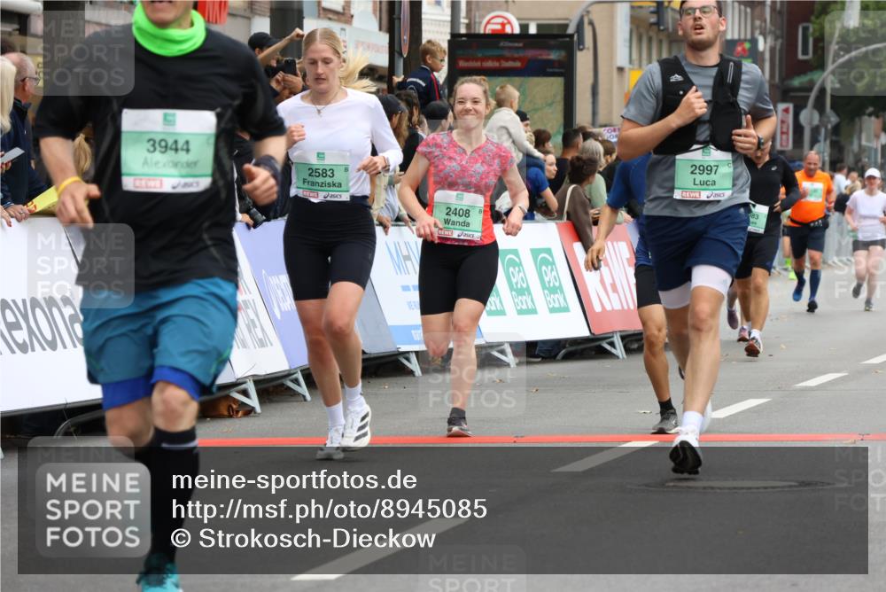 21.09.2025 - PSD Bank Halbmarathon Strokosch-Dieckow http://msf.ph/oto/8945085 21.09.2025 11:54:28 Ziel 1731, 2320, 2360, 2408, 2562, 2583, 2770, 2983, 2997, 3892, 3944 meine-sportfotos.de