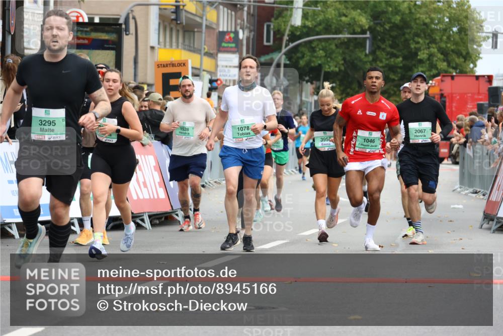 21.09.2025 - PSD Bank Halbmarathon Strokosch-Dieckow http://msf.ph/oto/8945166 21.09.2025 11:55:01 Ziel 1046, 1078, 1528, 2067, 2160, 2275, 2348, 2364, 2485, 2500, 2646, 3295, 3840, 3958, 3968, 4033 meine-sportfotos.de