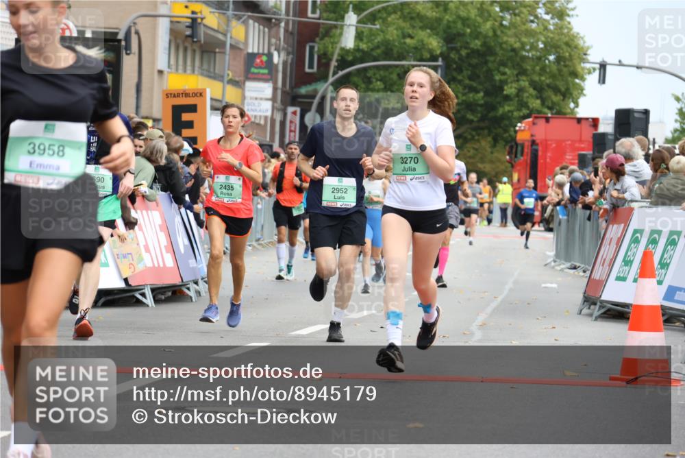 21.09.2025 - PSD Bank Halbmarathon Strokosch-Dieckow http://msf.ph/oto/8945179 21.09.2025 11:55:08 Ziel 1046, 1078, 1528, 2067, 2275, 2348, 2364, 2435, 2500, 2568, 2646, 2690, 2952, 3270, 3295, 3958, 3968, 4033 meine-sportfotos.de