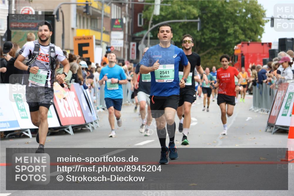 21.09.2025 - PSD Bank Halbmarathon Strokosch-Dieckow http://msf.ph/oto/8945204 21.09.2025 11:55:28 Ziel 1543, 1796, 2451, 2541, 2673, 2680, 2815, 2862, 2936, 3942, 3979, 4052 meine-sportfotos.de