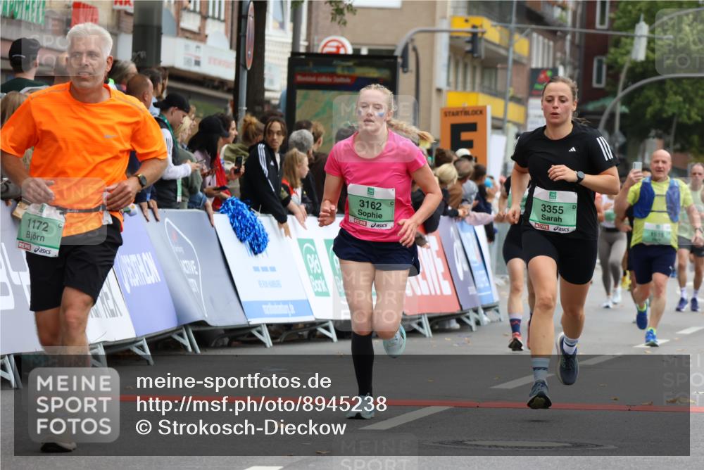 21.09.2025 - PSD Bank Halbmarathon Strokosch-Dieckow http://msf.ph/oto/8945238 21.09.2025 12:04:16 Ziel 1172, 1398, 1515, 3056, 3090, 3162, 3355, 3966 meine-sportfotos.de